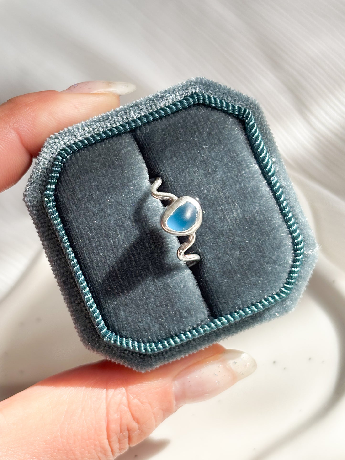 Anillo Ondina