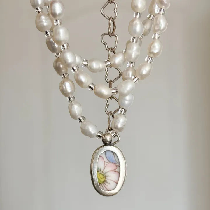 Collares